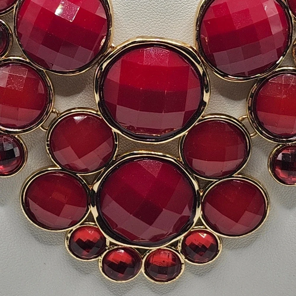 New York & Company Red‎ Faceted Bead Gold Tone Bib Statement Necklace